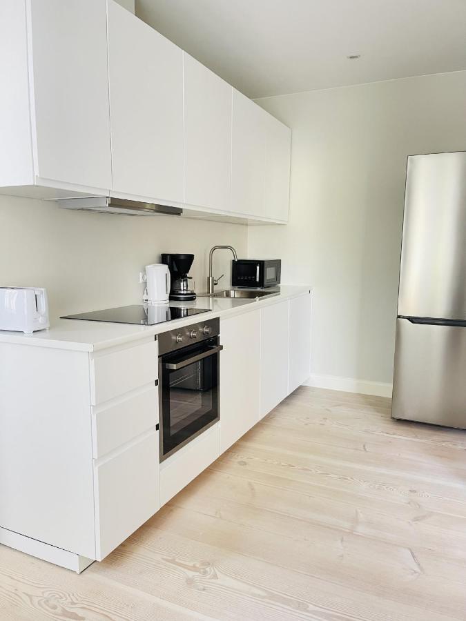 Aday - 2 Bedroom Apartment With Patio 奥尔堡 外观 照片
