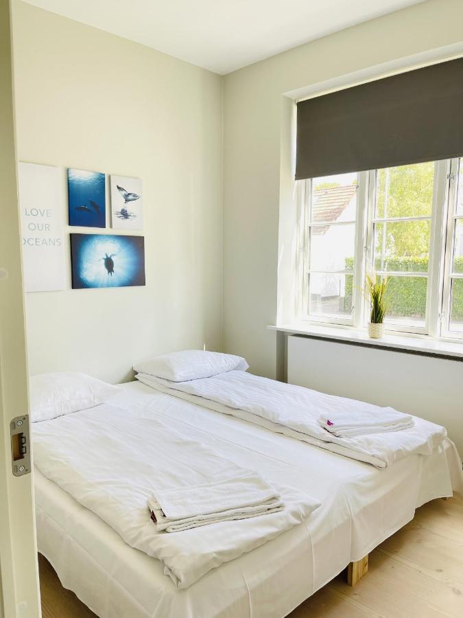 Aday - 2 Bedroom Apartment With Patio 奥尔堡 外观 照片